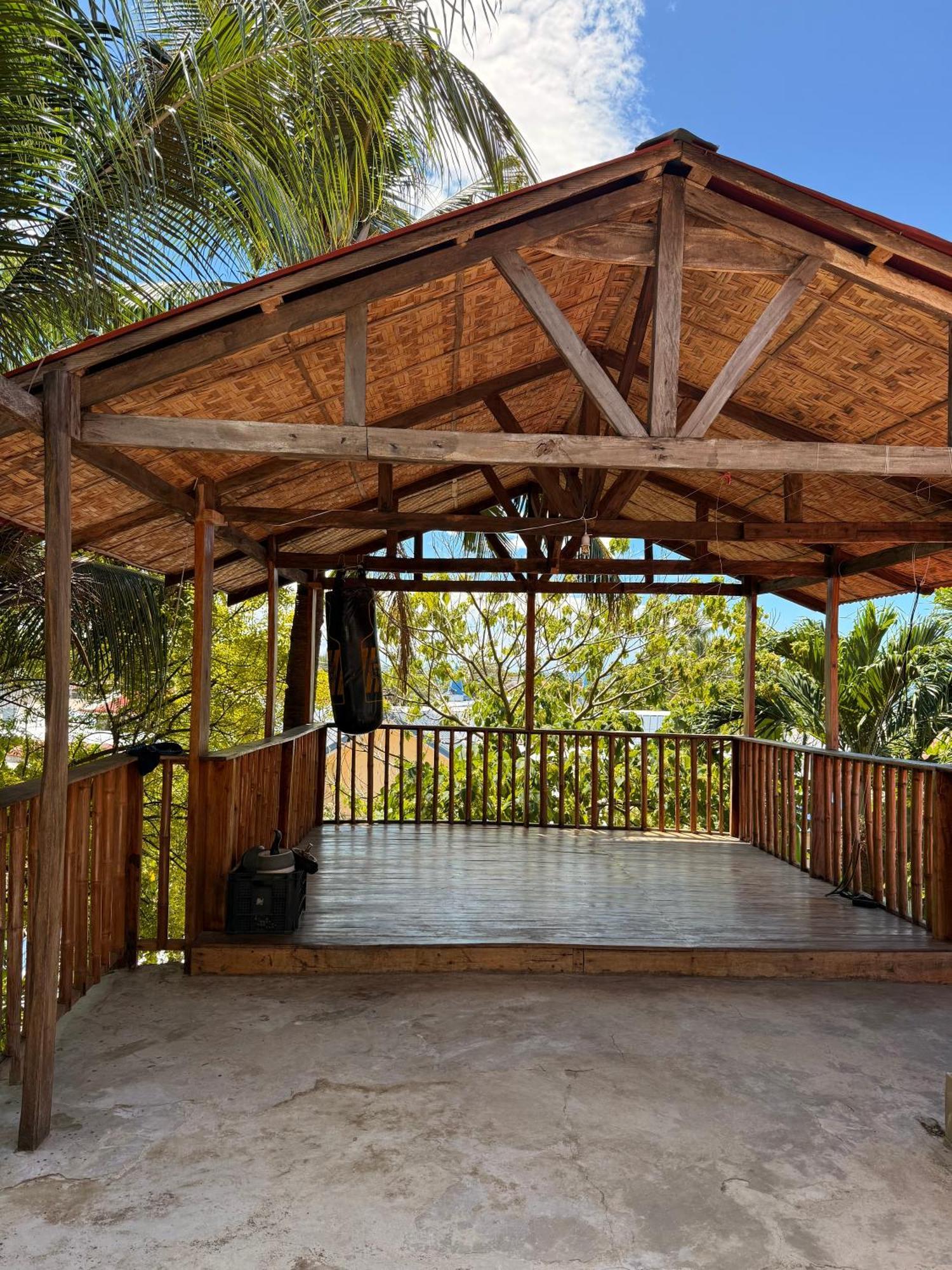 Villa-Atlas Guest House Malapascua Exterior foto